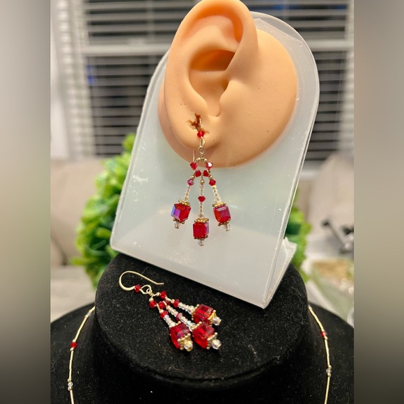 RED AB AND BEADED NECKLACE AND HOOK EARRINGS SET-ONE OF A KIND - Picture 3 of 9